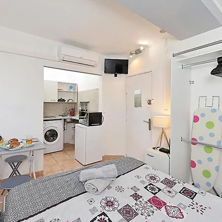 Apartment Golden Square Studio - Place Massena *